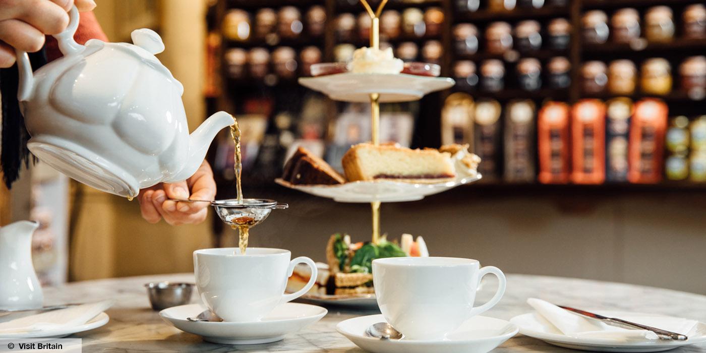 Afternoon tea (c) Visit Britain