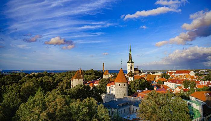 Tallinn Old Town (c) Visit Estonia Alexander Gu