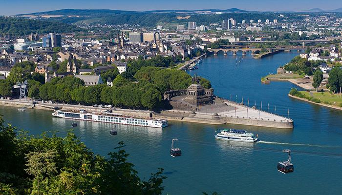 Koblenz Deutsches Eck (c) piel-media