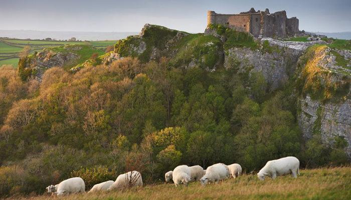 Carreg Cennen Castle © Joe Cornish Visit Britain