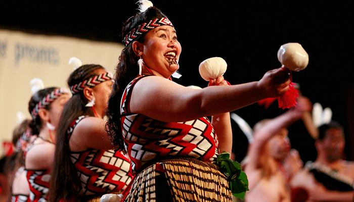Traditional Maori dancing & music Taranaki (c) James-Heremaia
